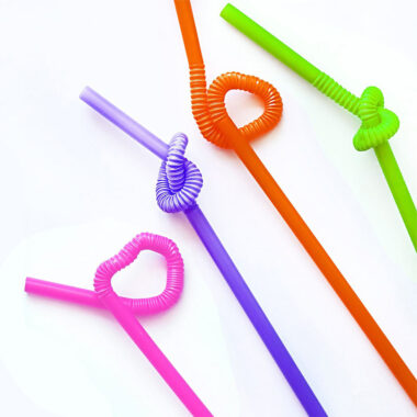 disposable plastic drinking straws