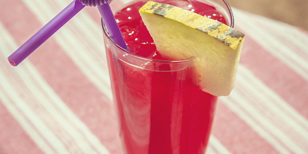 disposable plastic drinking straws