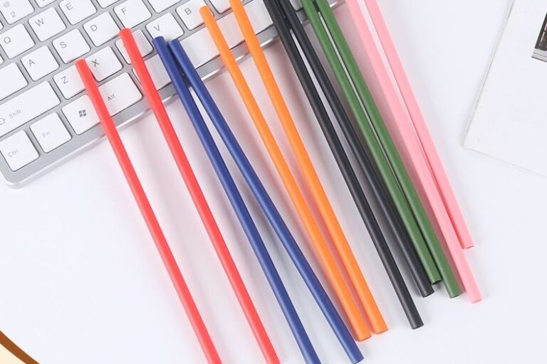 Modern Disposable PP PLA Straws with Printed Logo for Party & Beverages (1) PLA straws with printed logo