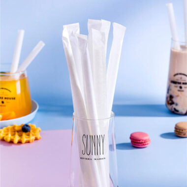 disposable plastic drinking straws