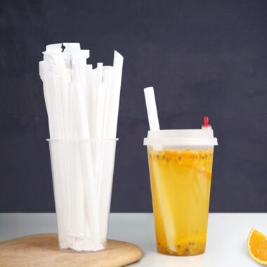 disposable plastic drinking straws