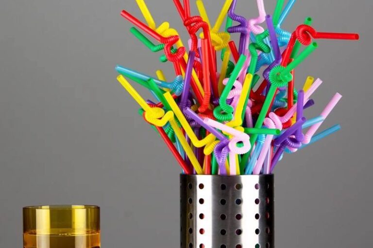 Eco-friendly paper straws